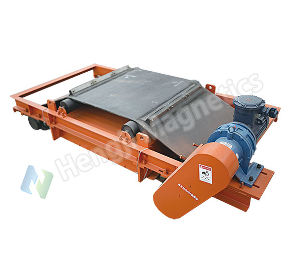 RCYD Permanent Self cleaning Magnetic Separator RCYD Permanent Self cleaning Magnetic Separator