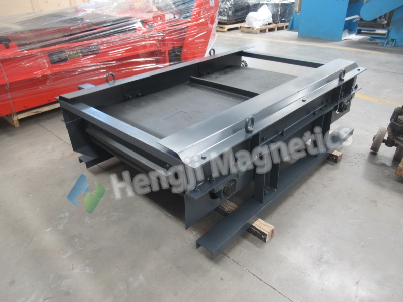 RCYE Overhead Recycling Magnetic Separator Key Features 1