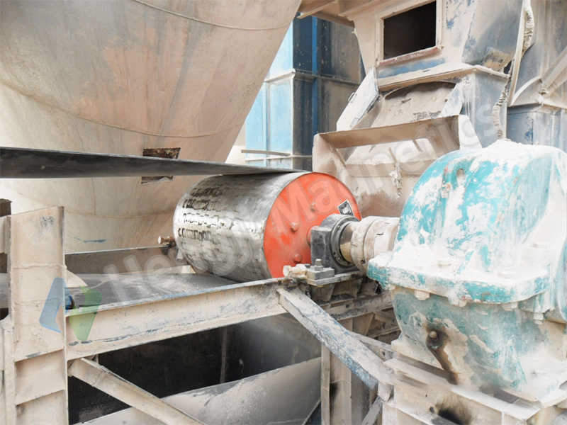 RCT Permanent Head Pulley​ Magnet Applications 1