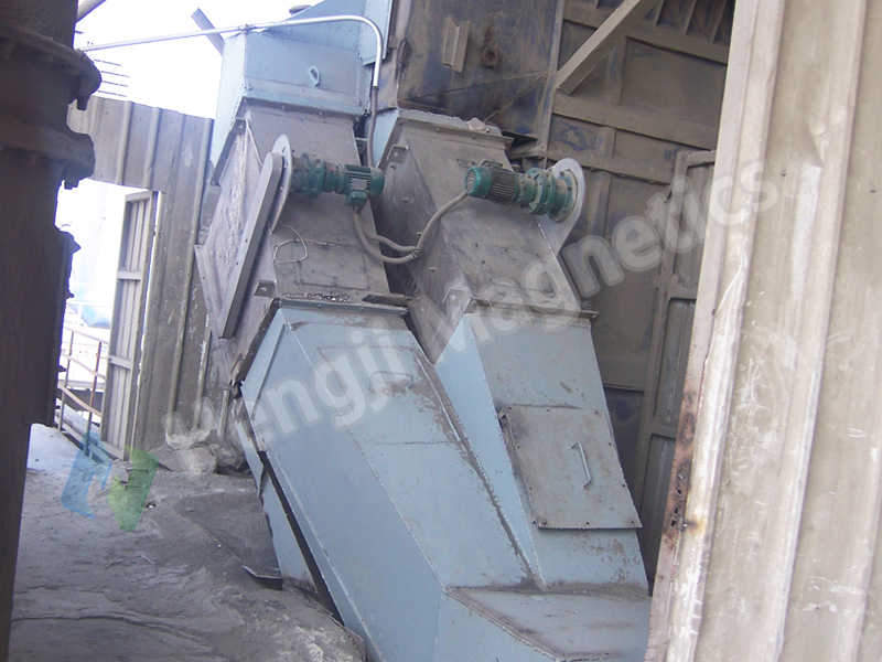RCYG Self Cleaning Pipeline Aggregate Magnetic Separator Applications 1