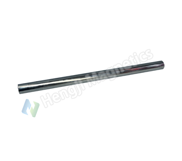 Magnetic bar
