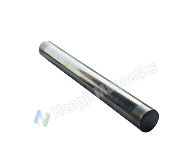 Magnetic bar