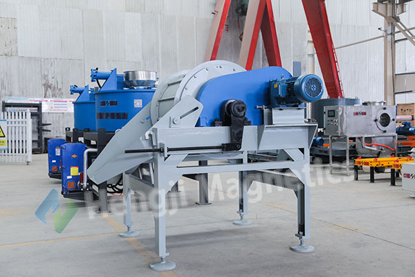 CTZS Upward Suction Permanent Drum Type Magnetic Separator Services