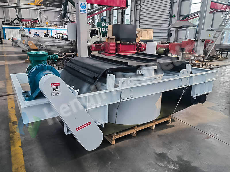 RBCDD Electromagnetic Explosion-proof Magnetic separator For Mining Conveyor Key Features 1