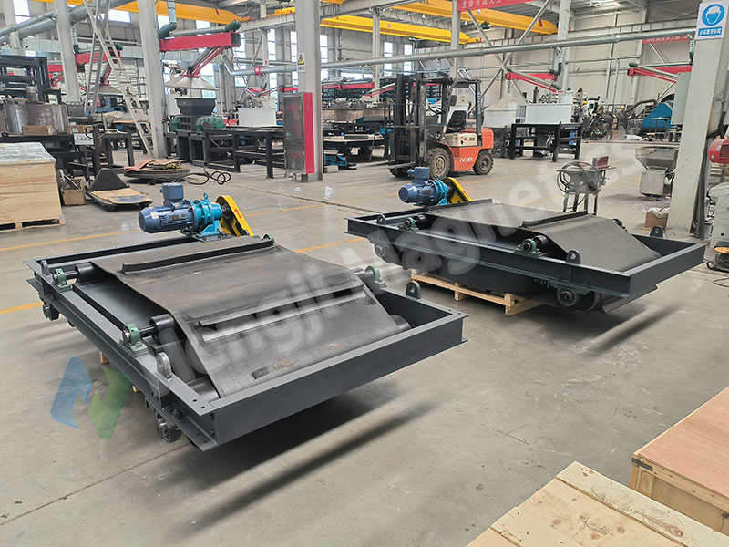 RCDD Electro Overband magnets & Belt Magnetic Separator Key Features 1