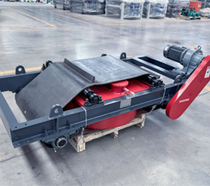 RCDD Self-Cleaning Electric Magnetic Tramp Iron Separator