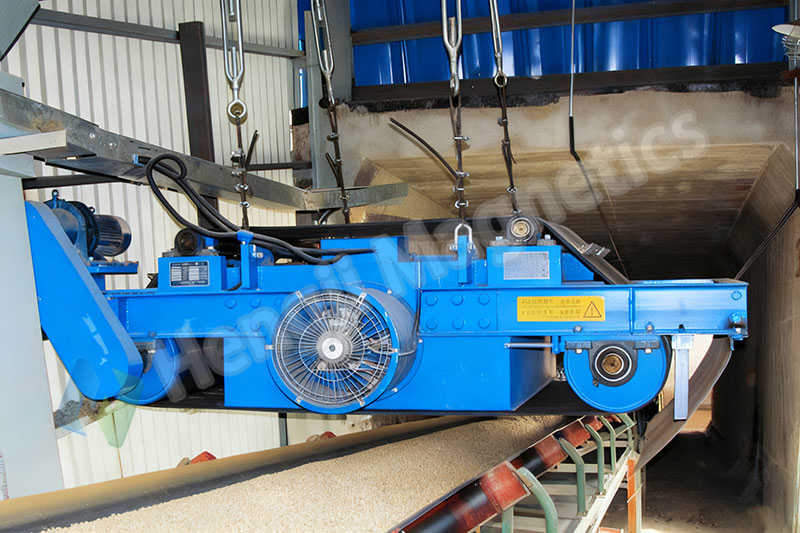 RCDC Air-cooled Cross Belt Electric Magnetic Separator Applications