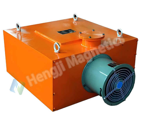 RCDA Air-cooled Industrial Electromagnet Conveyor Belt Magnetic Separator
