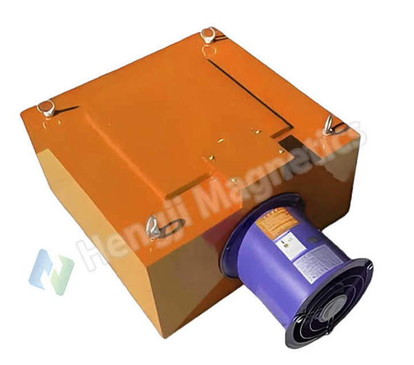 RCDA Air-cooled Industrial Electromagnet Conveyor Belt Magnetic Separator