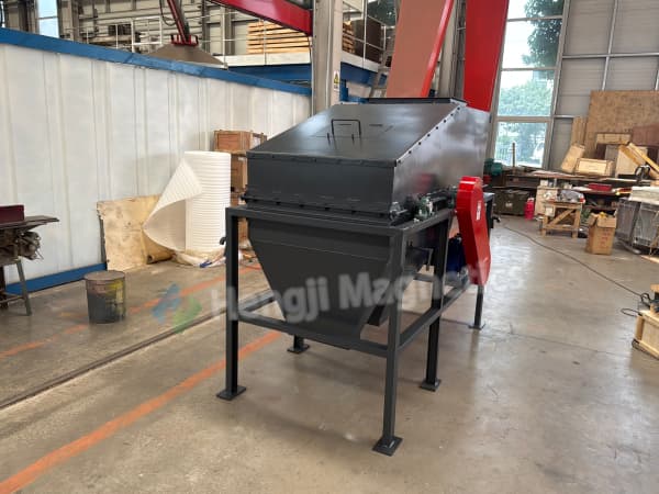 How the Rare Earth Roll Magnetic Separator Improves Beneficiation 1