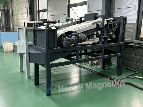 How the Plate Magnetic Separator and Ore Magnetic Separator Work Together